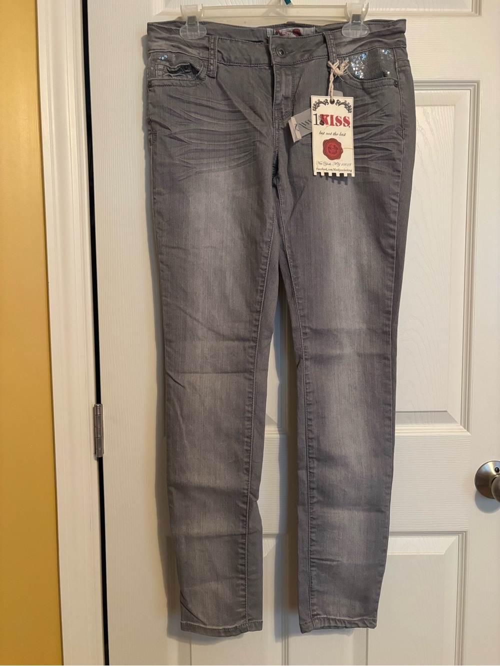 1st Kiss Women's Gray Skinny Jeans with Sequin Accent